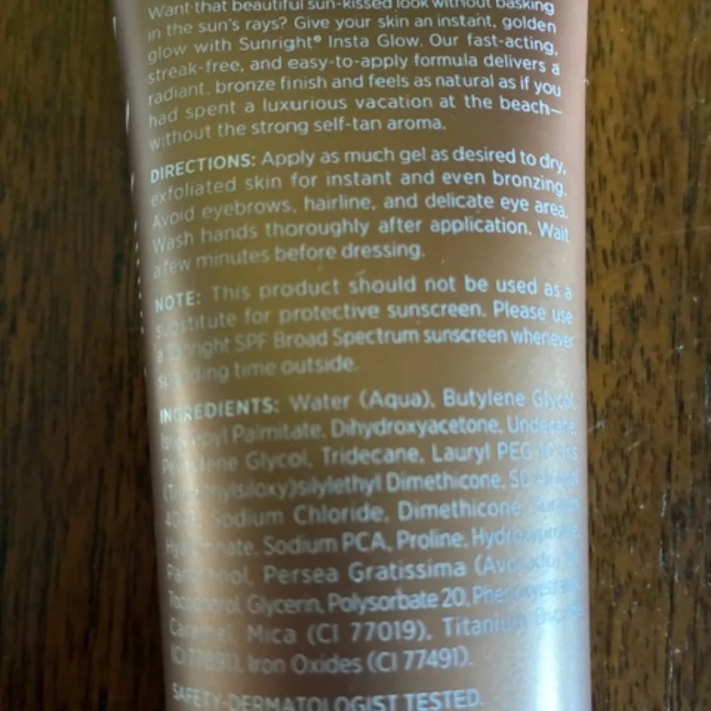 NU SKIN Sunlight Insta Glow Tinted Self-Tanning Gel - Picture 2 of 3